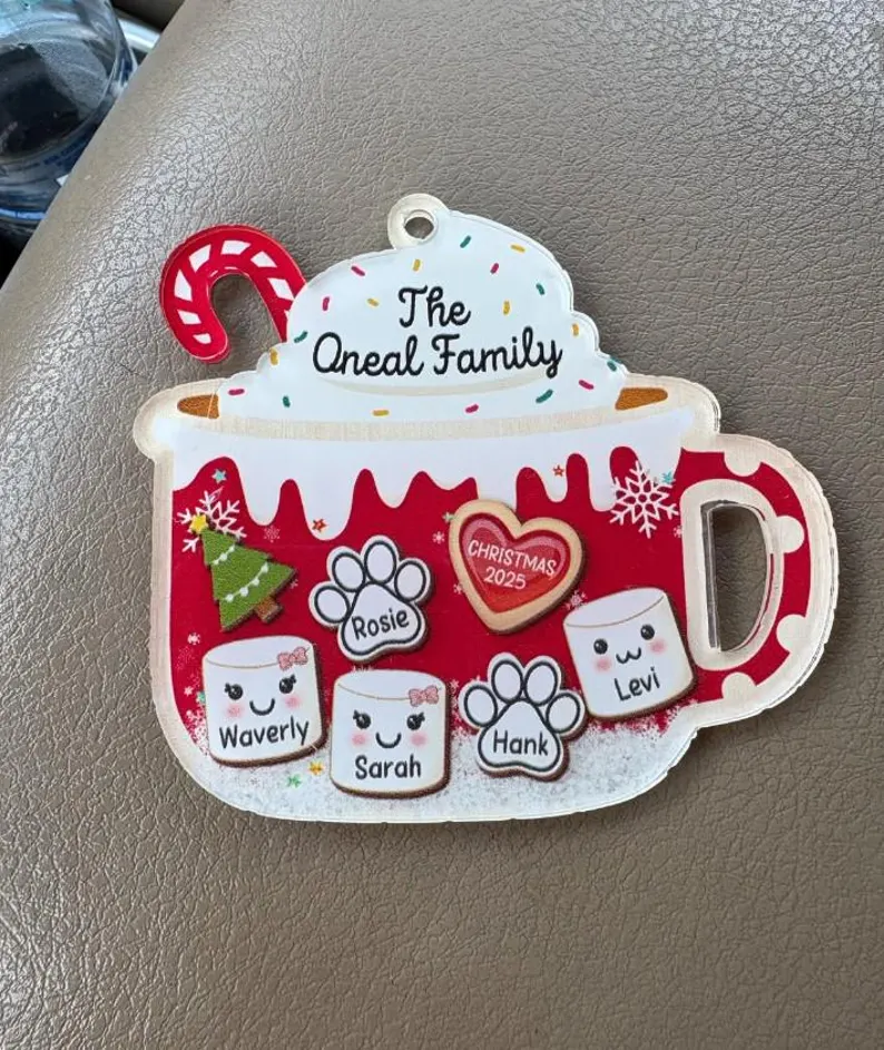 Personalized Family Shaker Ornament with Pets, Custom Christmas Ornament, Family Name Keepsake, Acrylic 4D Moving Ornament, Holiday Gift - Image 4