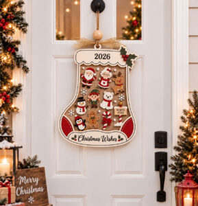 Wooden Christmas Stocking Door Hanger – Festive Holiday Decoration
